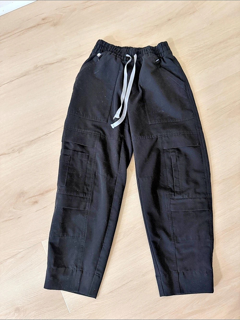 FIGS 23-Pocket - Petite Barrel Scrub Pants - XXS - Petite